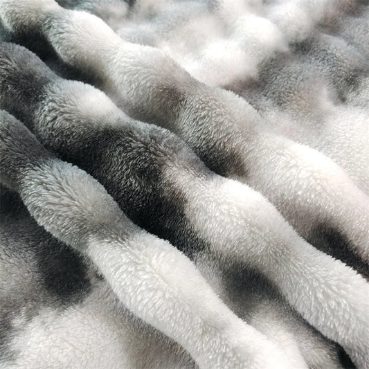 DecorBites™ Cozy Gradient Bubble Fleece Throw Blanket, Plush All-Season Nap Blanket