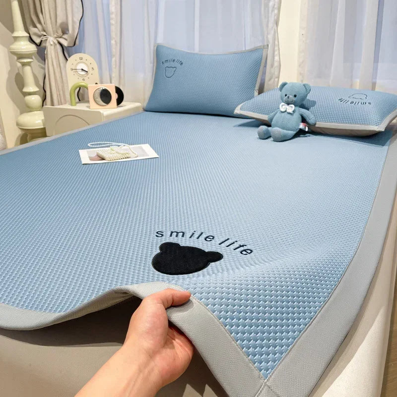 DecorBites™ Bear Jacquard Ice Bean Mat Set - Cooling Bed Sheet for Kids & Adults