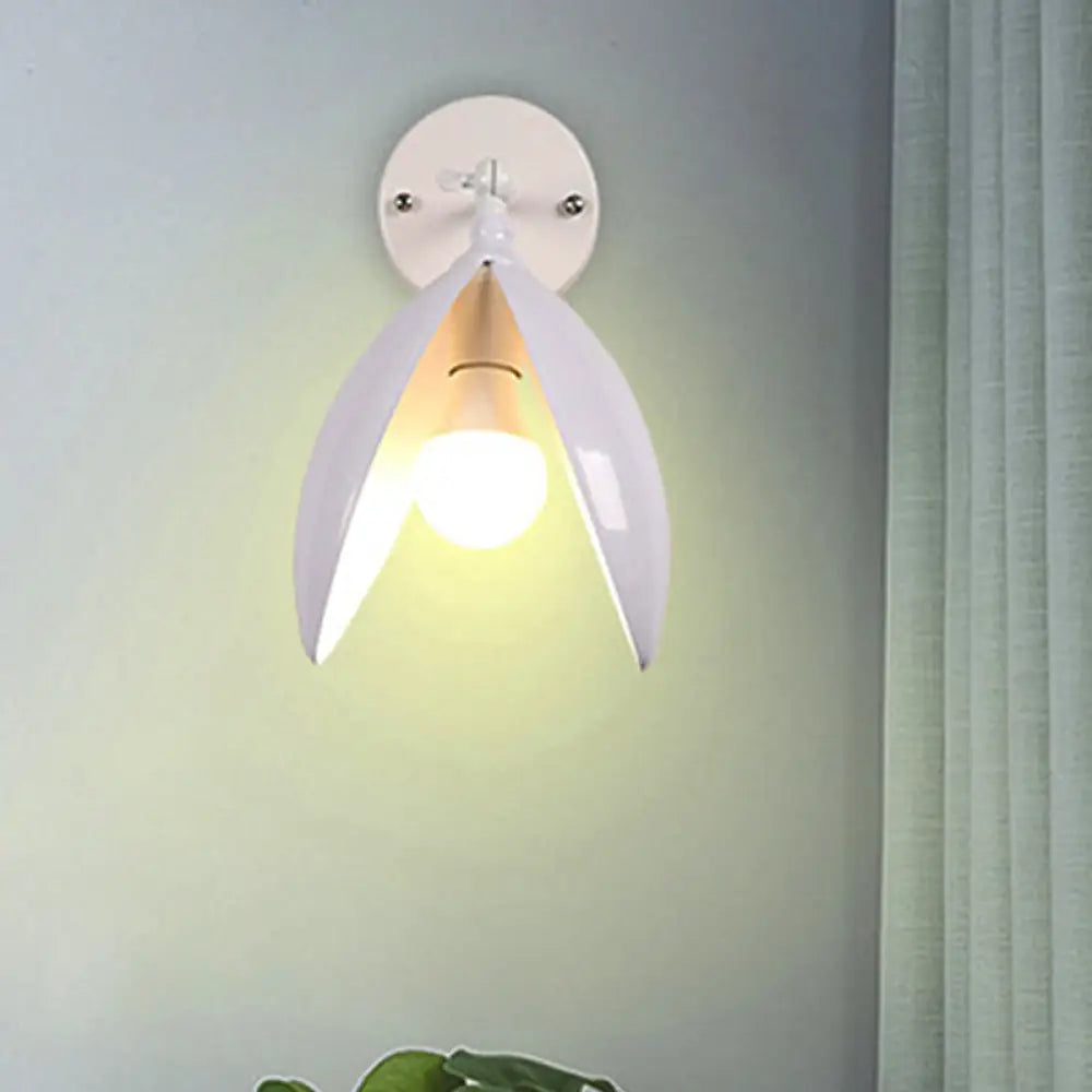 DecorBites™ Blooming Bud Wall Light - Modern Metal 1-Light Wall Mounted Light for Living Room (Black/White)