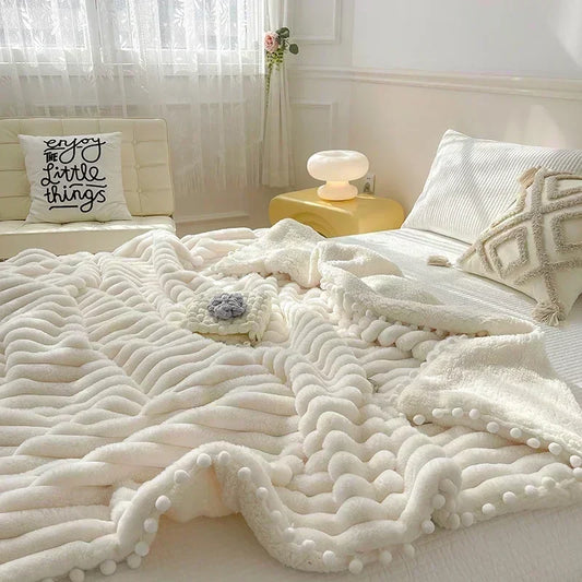 DecorBites™ Luxe Faux Rabbit & Lamb's Wool Weighted Blanket for Cozy Autumn Winter Warmth