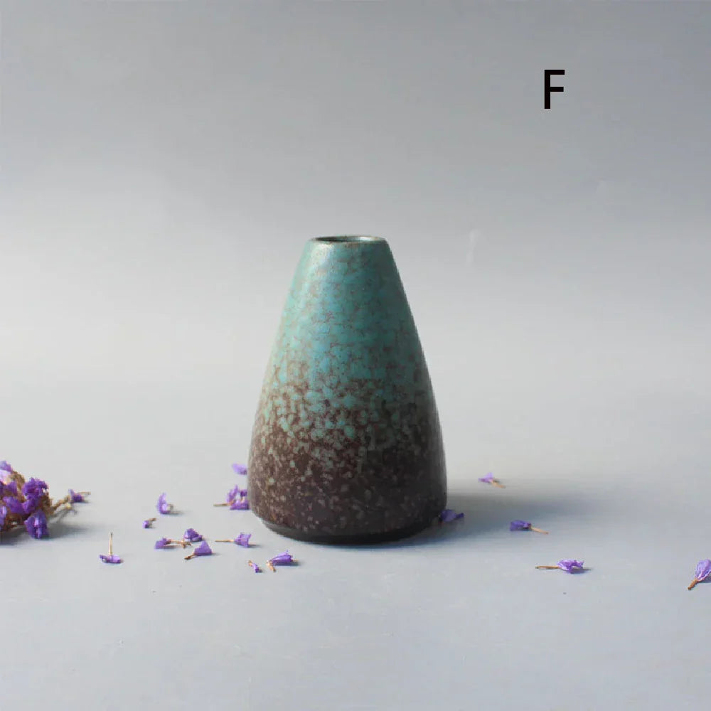 DecorBites™ Small Ceramic Vase - Elegant Japanese Home Decor