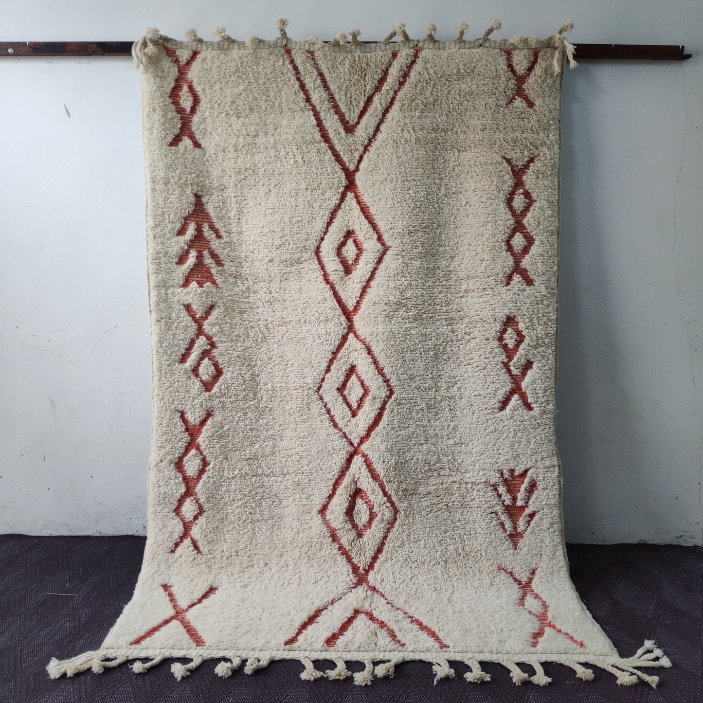 DecorBites™ Moroccan Handmade Beni Ouarain Rug 2.5m x 1.5m