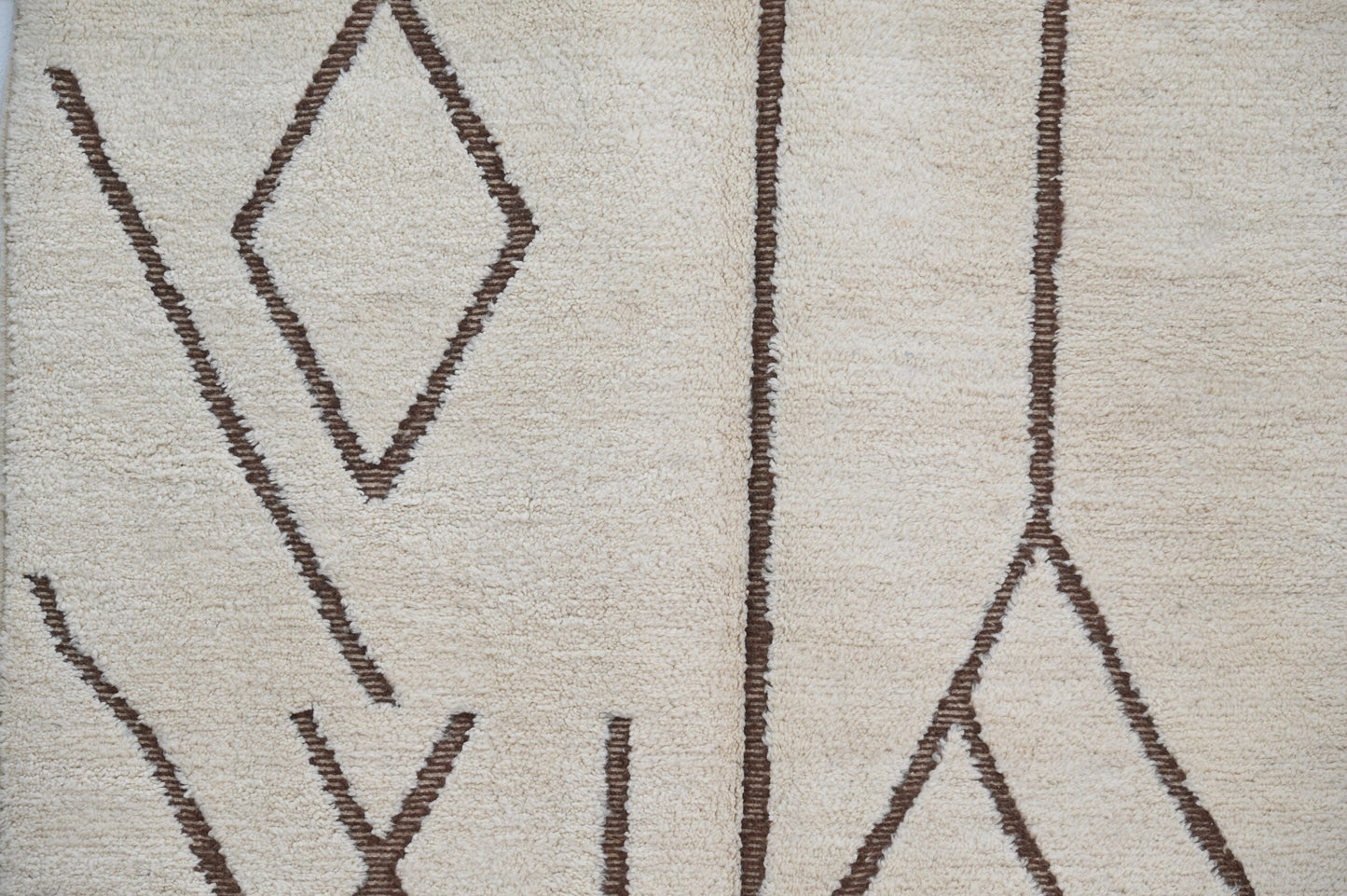 DecorBites™ Moroccan Handmade Traditional Beni Ouarain Rug 300 X 210 Cm