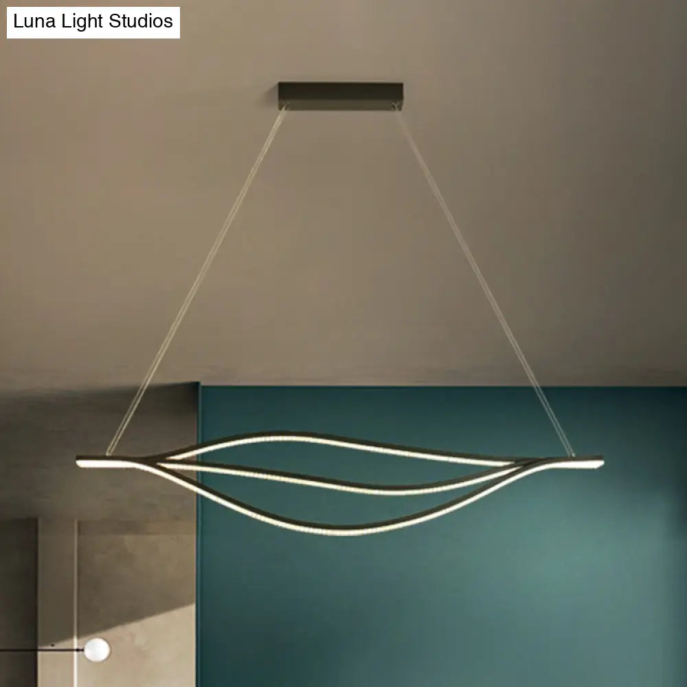 DecorBites™ Nordic LED Black Pendant Light Kit in Warm/White Light, 31.5"/39"/47" Wide" with Metallic Leaf-Like Island Lighting