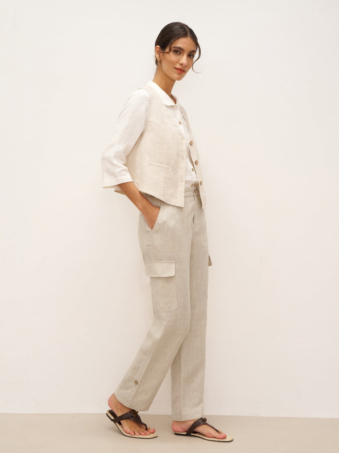 100% Linen V-Neck Buttoned Closure Vest DELIA
