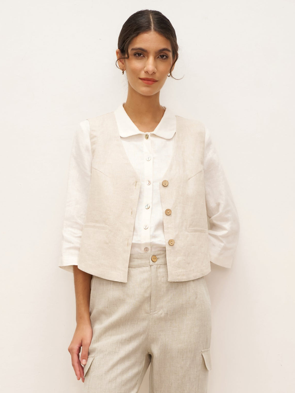 100% Linen V-Neck Buttoned Closure Vest DELIA