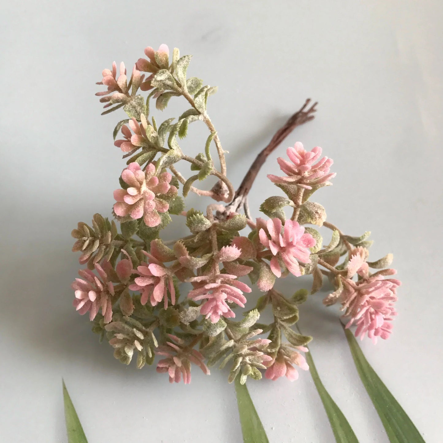 DecorBites™ Greenery Berry Stamen Bundle for DIY Christmas Decor & Gift Wrapping