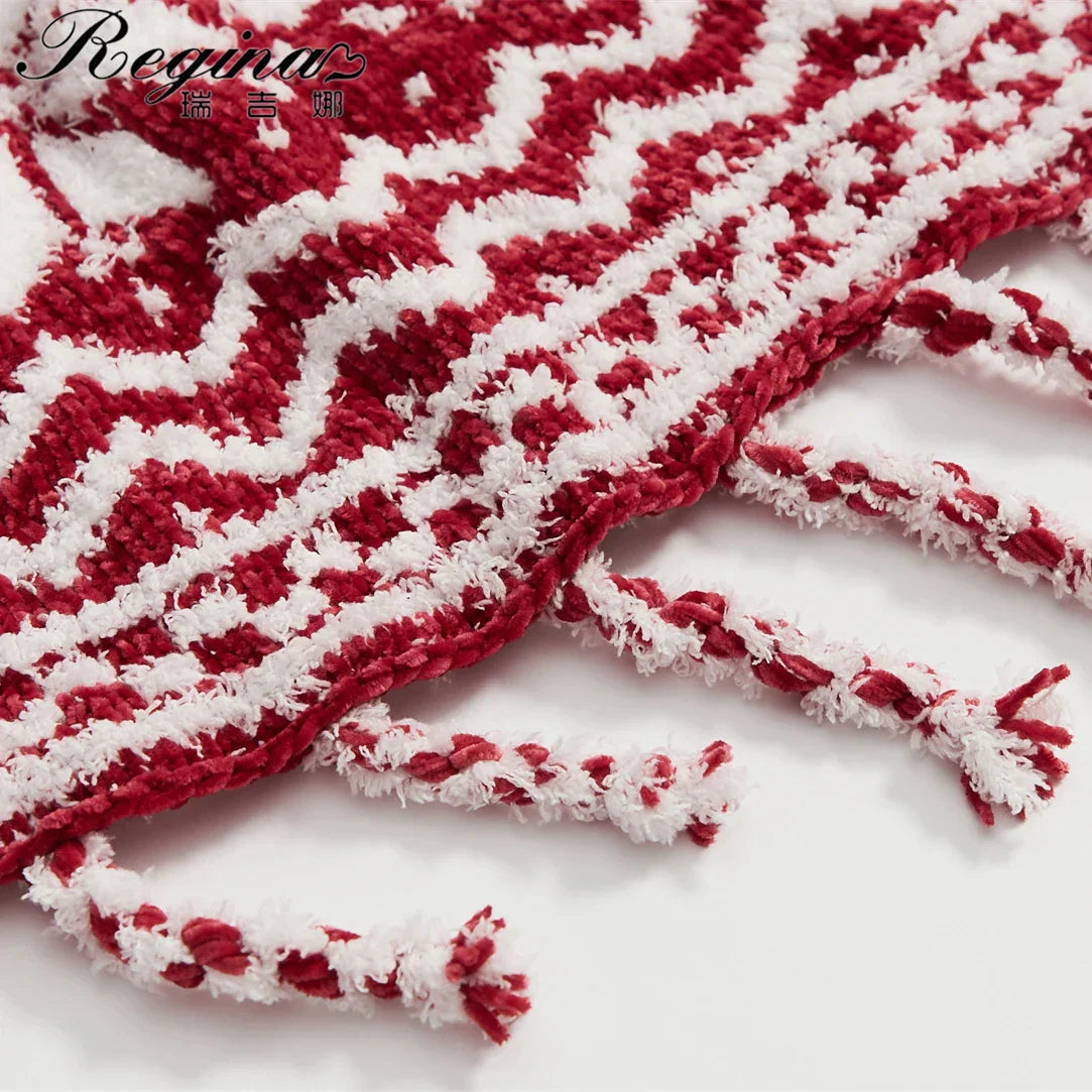 DecorBites™ Christmas Chunky Knit Blanket - Cozy Microfiber with Tufted Knitted Design and Fringes