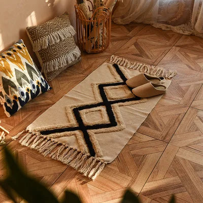 DecorBites™ Bohemian Tassel Rug - Retro Hand Woven Carpet for Home Decor