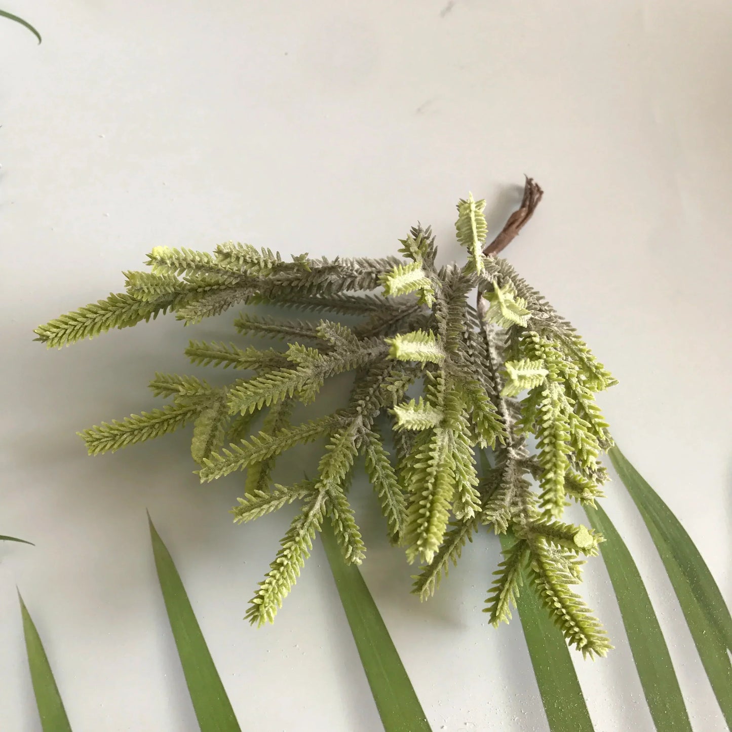 DecorBites™ Greenery Berry Stamen Bundle for DIY Christmas Decor & Gift Wrapping