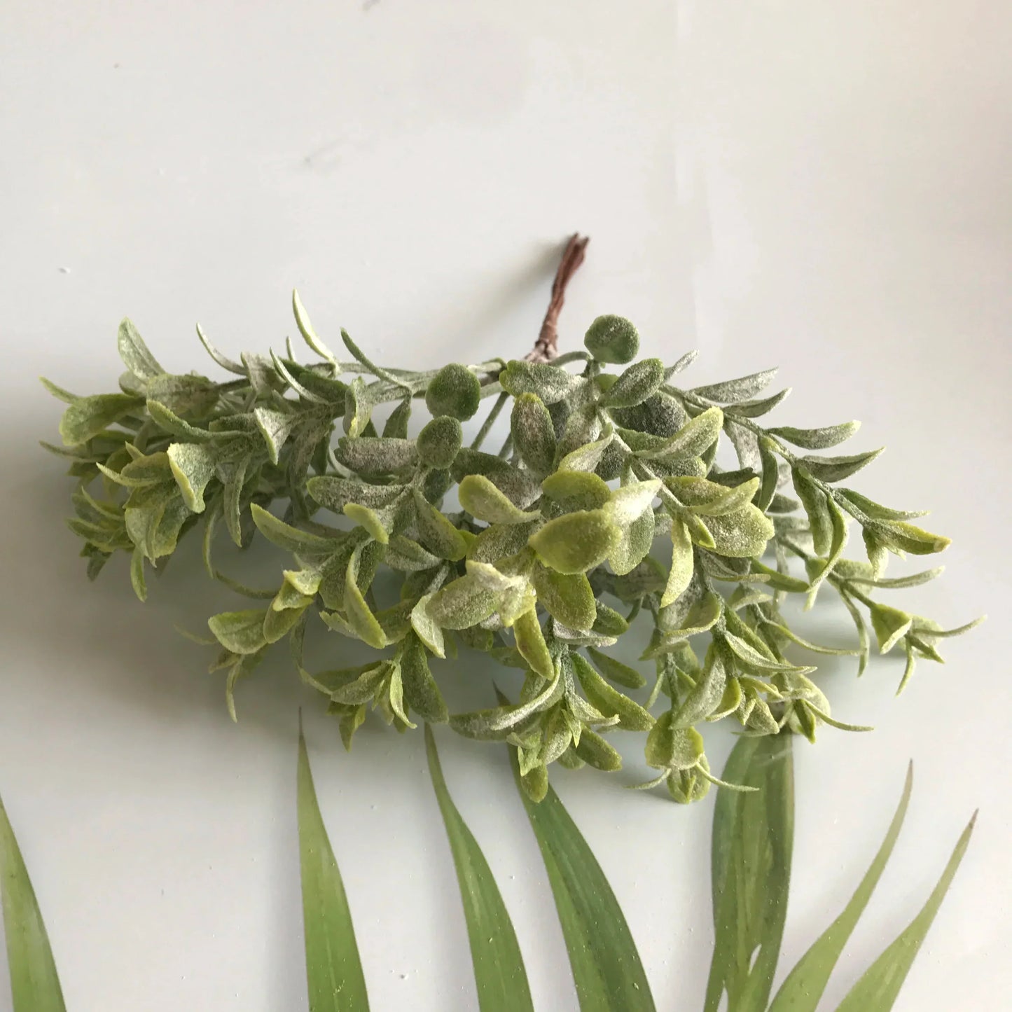 DecorBites™ Greenery Berry Stamen Bundle for DIY Christmas Decor & Gift Wrapping