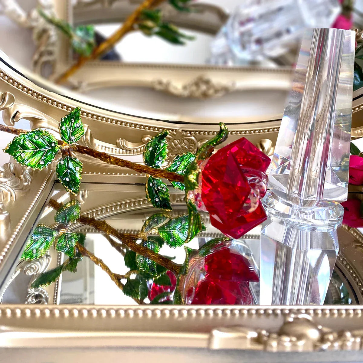 DecorBites™ Crystal Rose Figurine: Elegant Glass Rose Ornament for Home Decor, Gifts