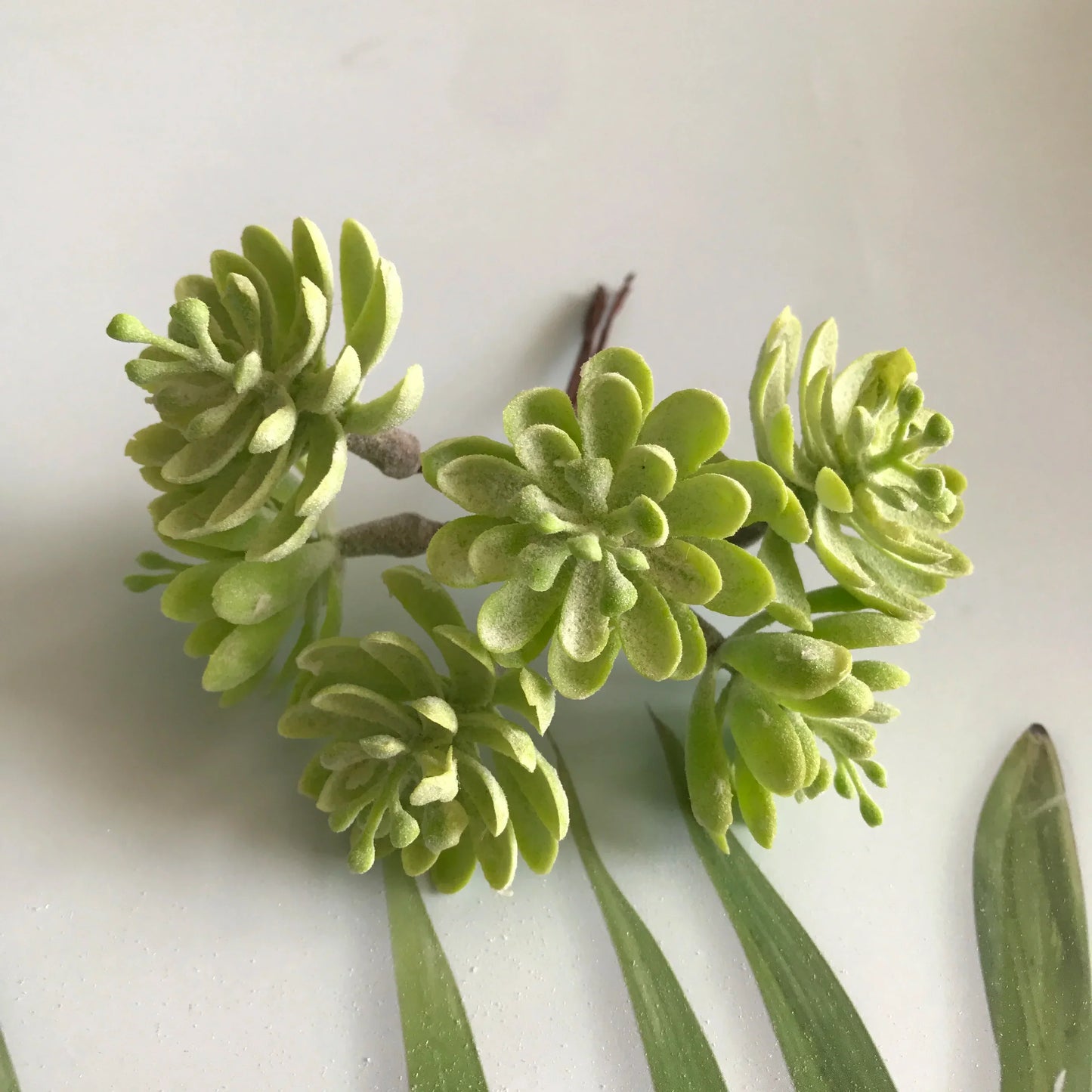 DecorBites™ Greenery Berry Stamen Bundle for DIY Christmas Decor & Gift Wrapping