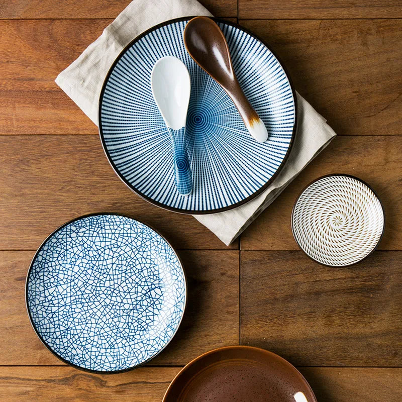 DecorBites™ Ceramic Dinner Plate Set - Round Solid Pattern, Made of Ceramic