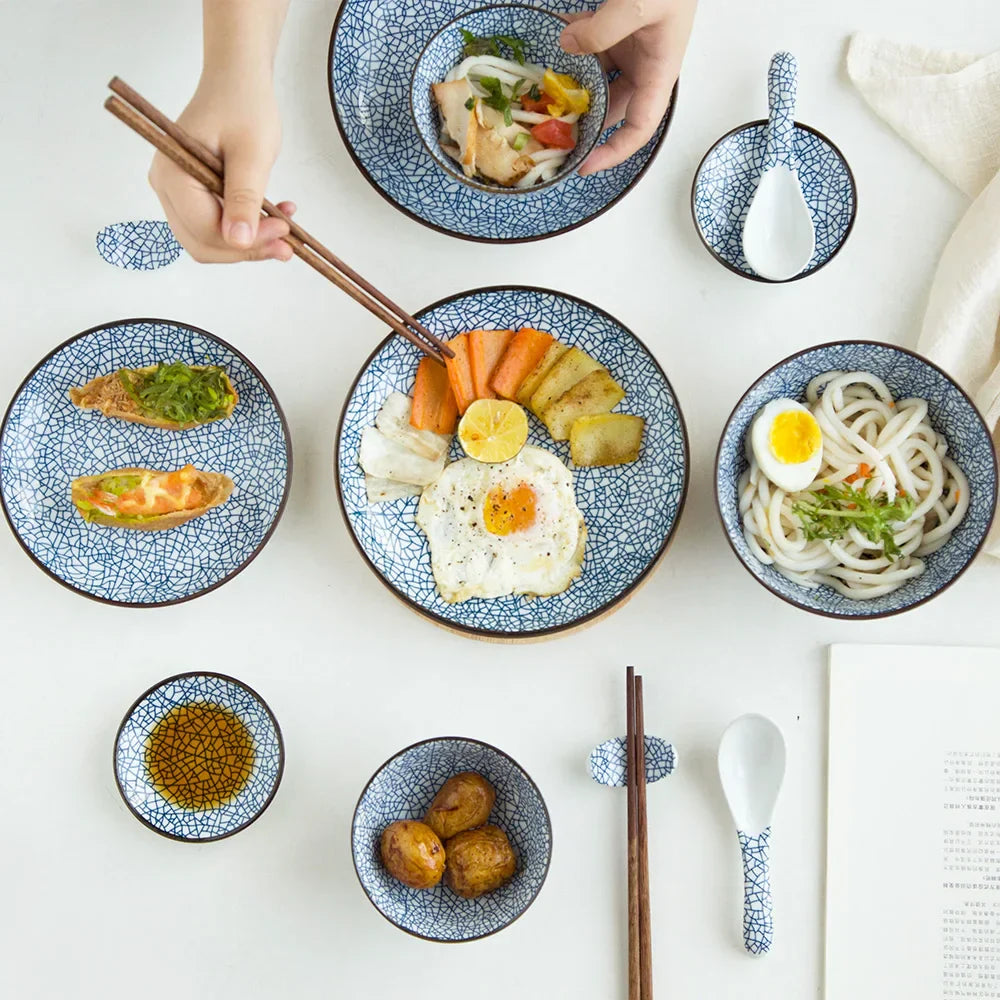 DecorBites™ Ceramic Dinner Plate Set - Round Solid Pattern, Made of Ceramic