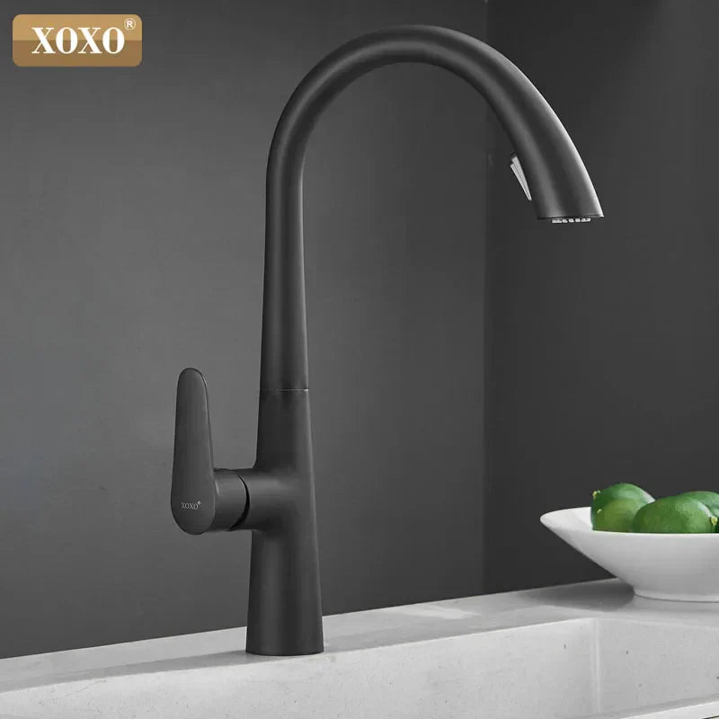 DecorBites™ Black Single Handle Pull Out Kitchen Faucet Swivel 360° Water Mixer Tap