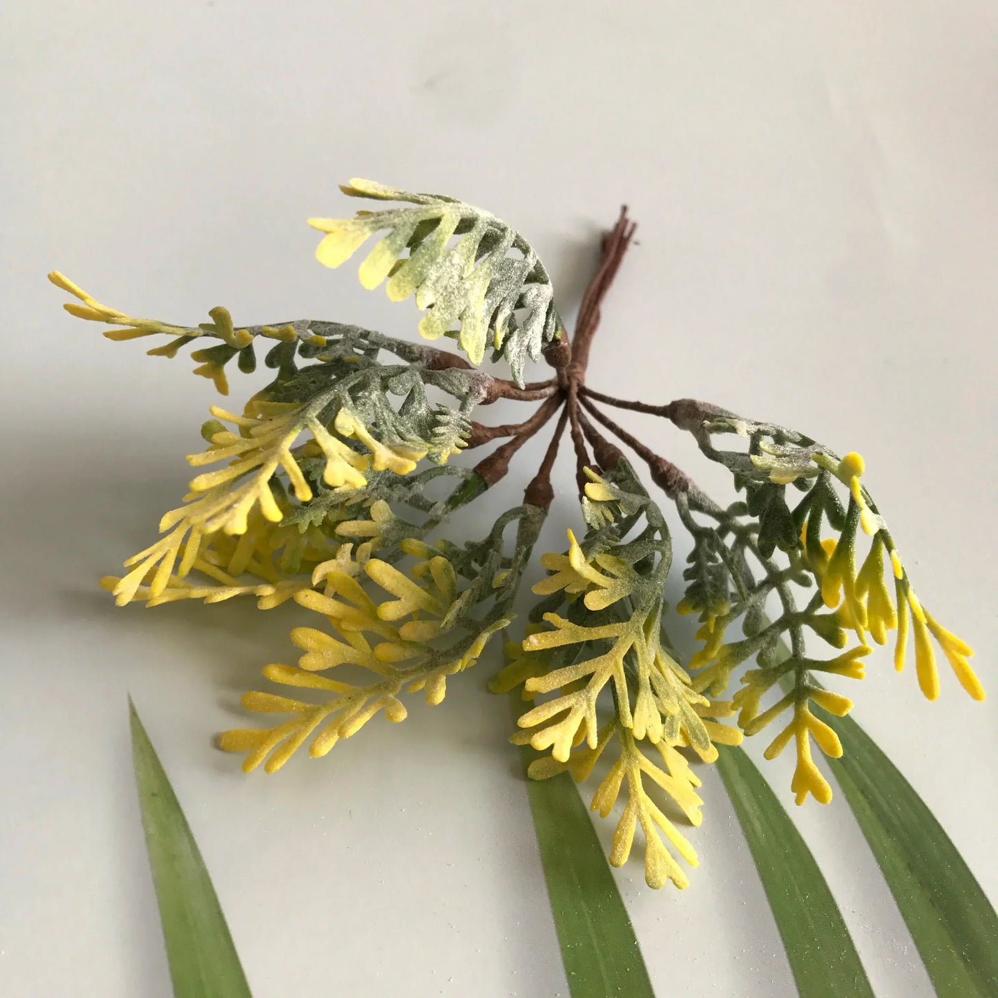 DecorBites™ Greenery Berry Stamen Bundle for DIY Christmas Decor & Gift Wrapping