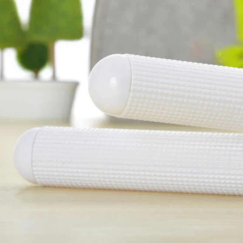 DecorBites™ ABS Floating Point Exhaust Roller Rolling Pin for Kitchen Dough Pastry Making