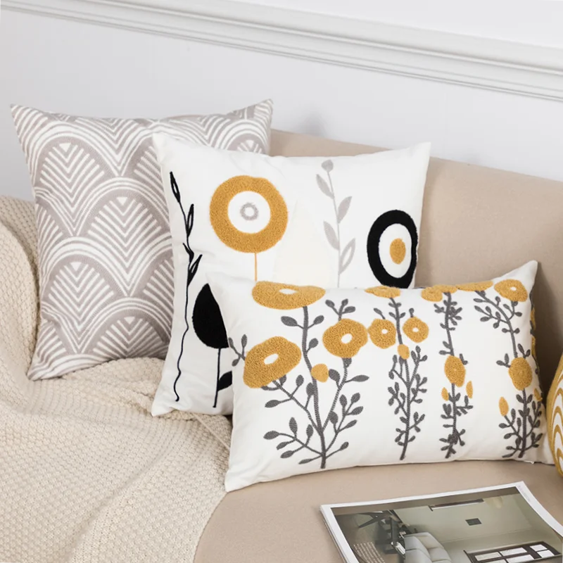 DecorBites™ Embroidered Daisy Floral Fish Pillow Cover 45x45cm/30x50cm Yellow Blue