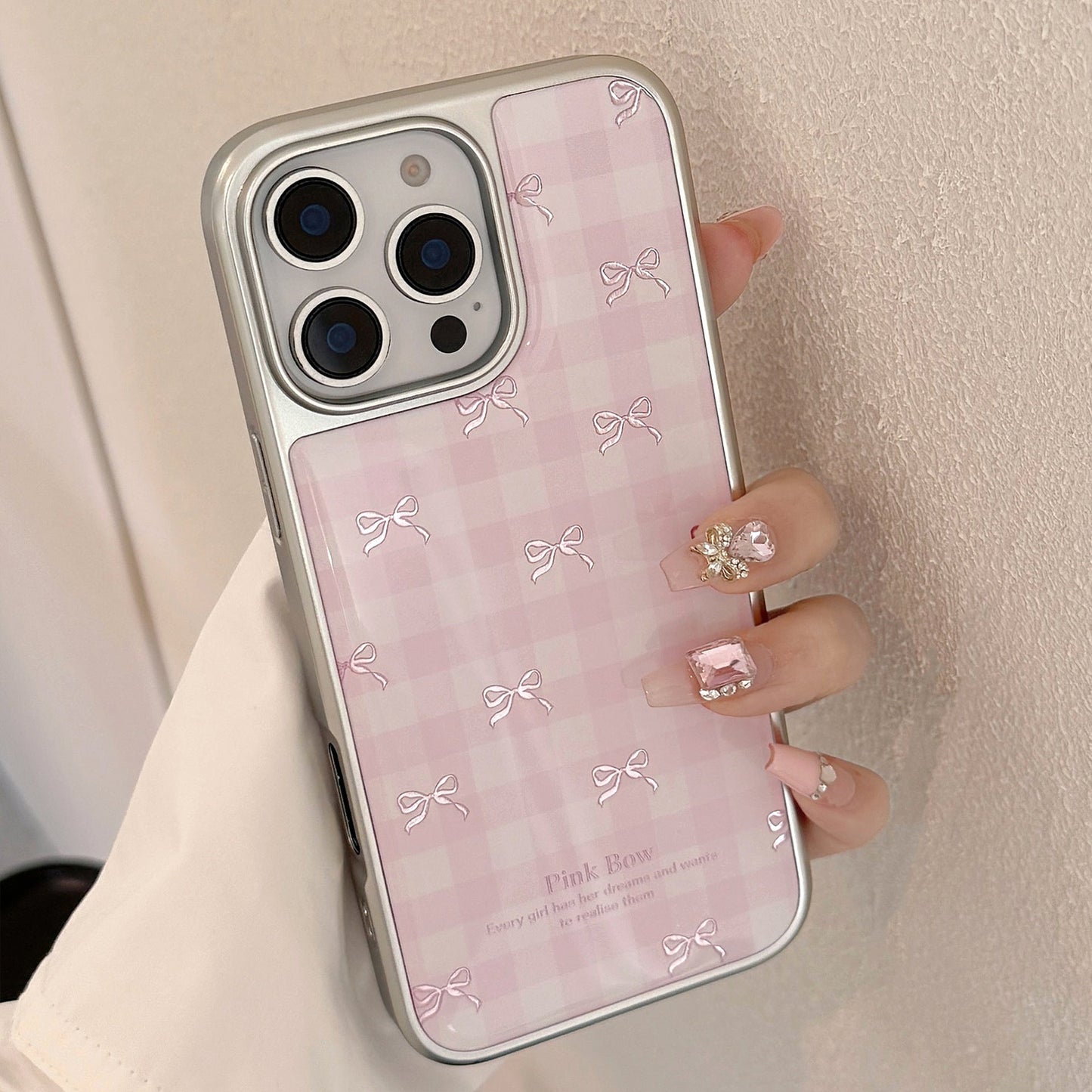 Gilt applies to Apple 17promax mobile phone case iphone16 pink plaid bow 13 electroplating 14 hard Huawei