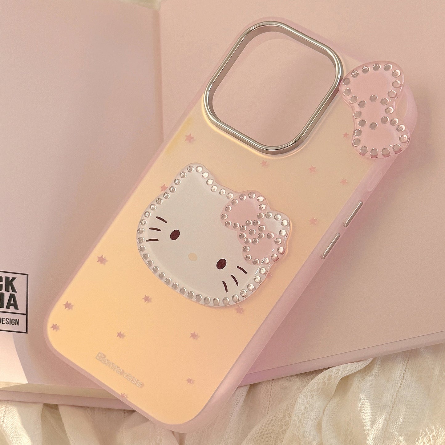 Gilt laser is suitable for Apple 16Promax mobile phone case iphone15 three-dimensional pink cartoon 11 lanyard 17 cute