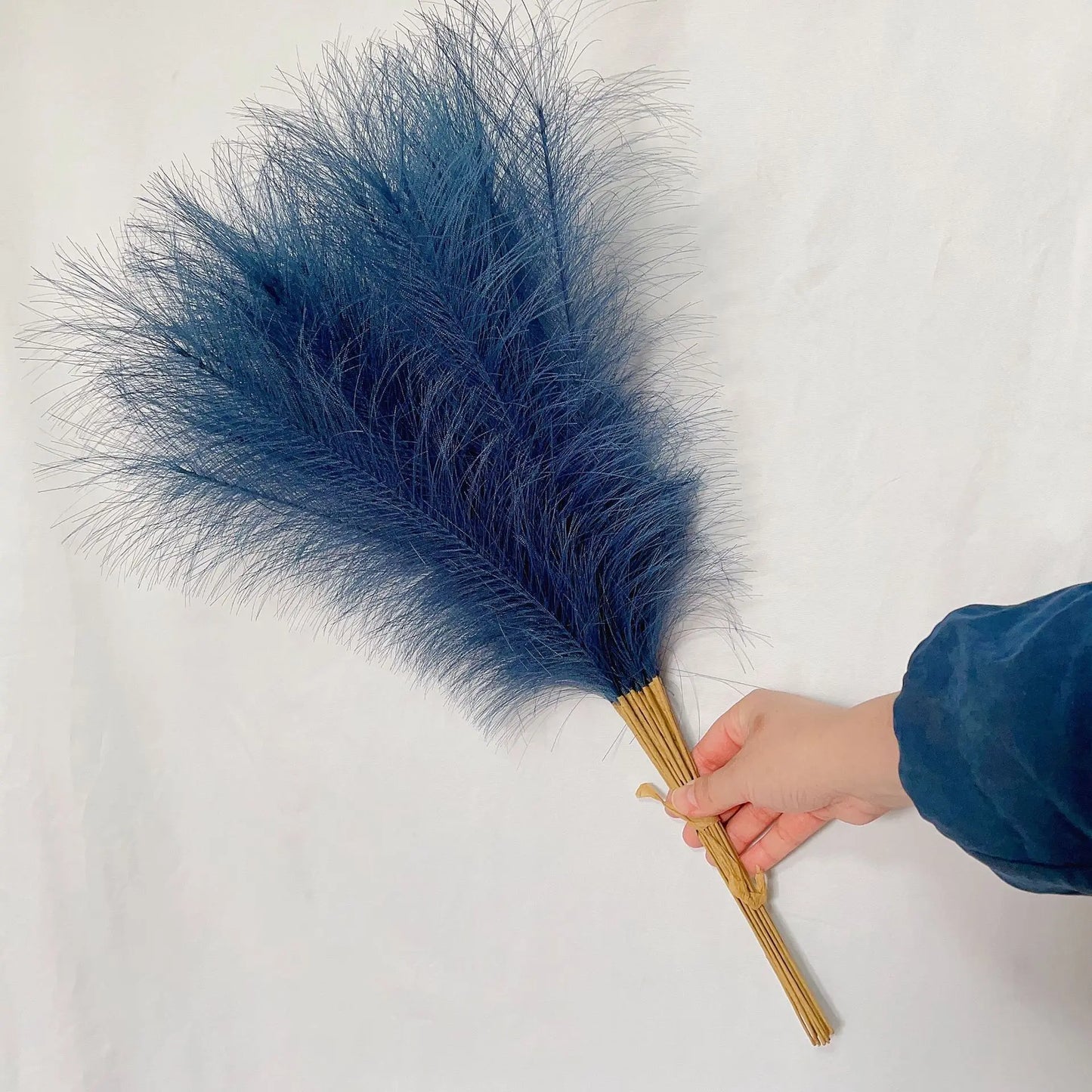DecorBites™ Fluffy Pampas Grass Boho Decor Pampas Grass.