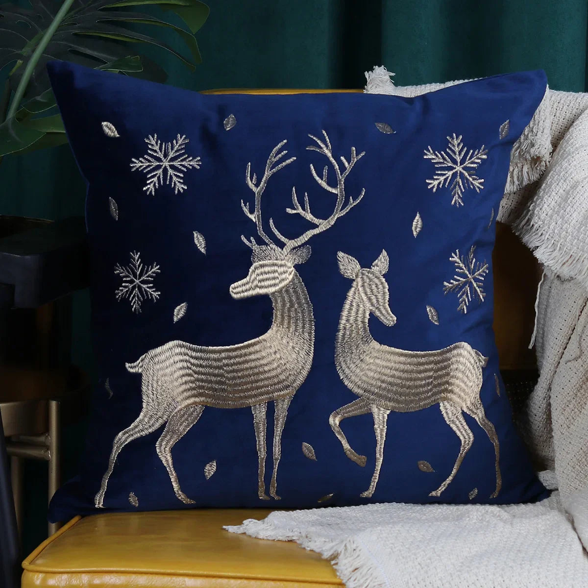 DecorBites™ Christmas Elk Embroidered Pillow Covers 45x45cm asyncio Festive Pillowcase