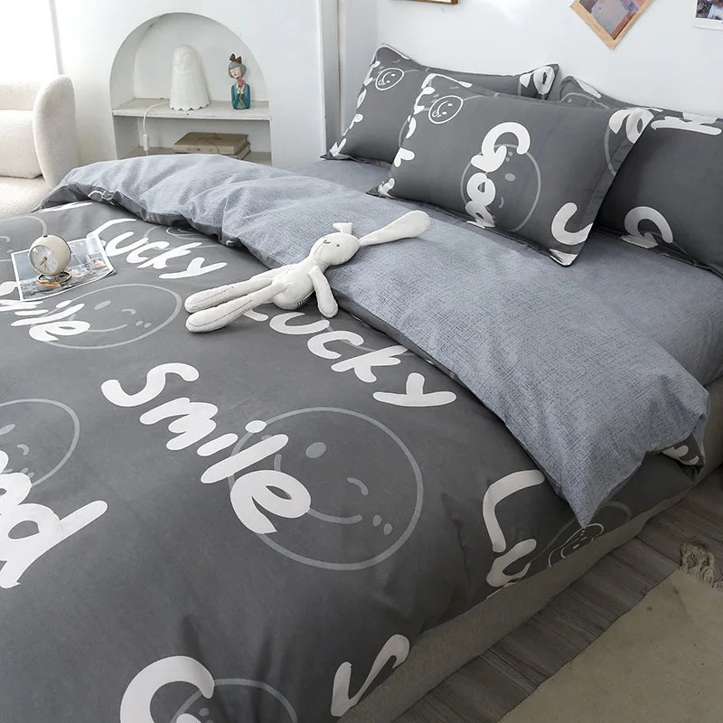 DecorBites™ Geometric Floral Bedding Set with Quilt Cover, Duvet Cover, Sheet, and Pillows
