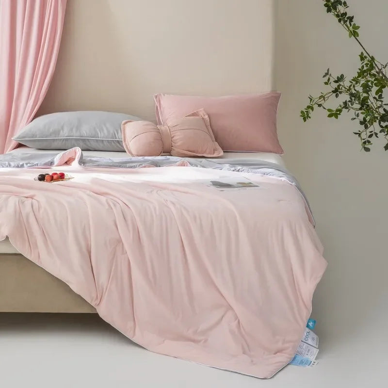 DecorBites™ Cooling Quilt: Soft, Comfortable Queen Blanket for Summer Heat, Unique Cold Fiber Technology