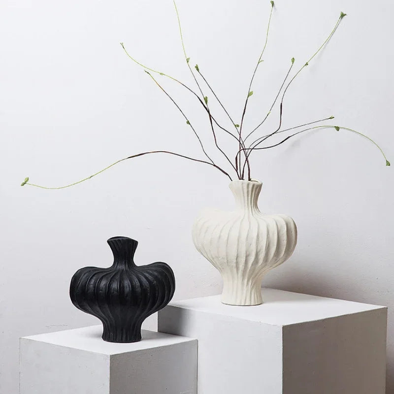 DecorBites™ Fringe Heterophore Vase - Handcrafted Porcelain Floral Arrangement Ornament