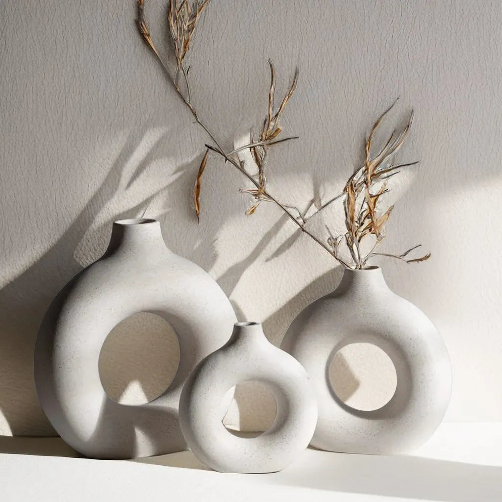 DecorBites™ Ceramic Donut Vase: Nordic Art Pampas Grass Home Decor Office Living Room