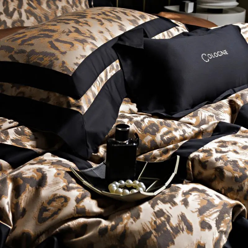 DecorBites™ Leopard Jacquard 1000TC Lyocell Cotton Bedding Set: Duvet, Sheet, Pillowcases