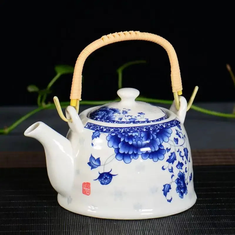 DecorBites™ Blue and White Porcelain Tea Pot Clay Yixing Coffee Teapot Gaiwan Samovar