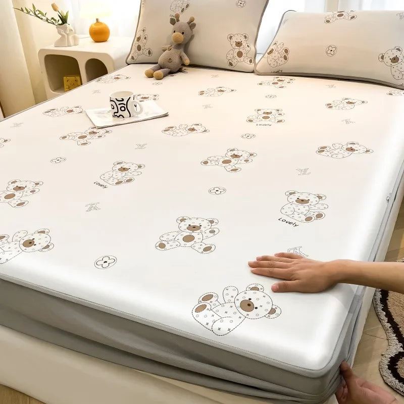 DecorBites™ Cooling Ice Silk Mattress - 3Pcs, High Quality, Simple Pattern, Anti-Wrinkles.