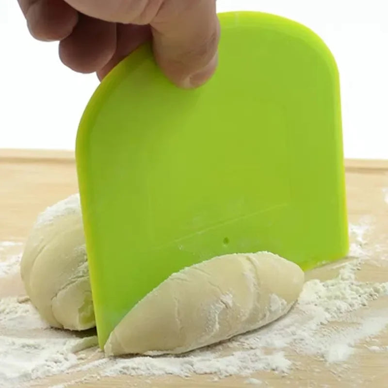 DecorBites™ Cake Spatula Dough Cutter Slicer Scraper Baking Accessories