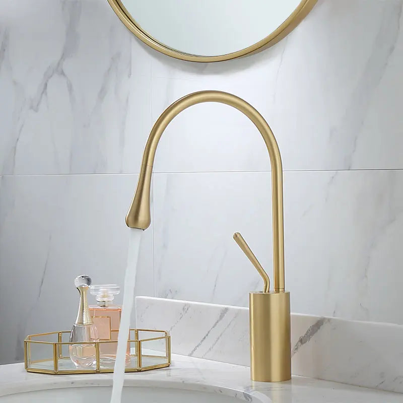 DecorBites™ Brushed Gold/Black/White Basin Faucet with Single Handle Swivel Sink Water Crane