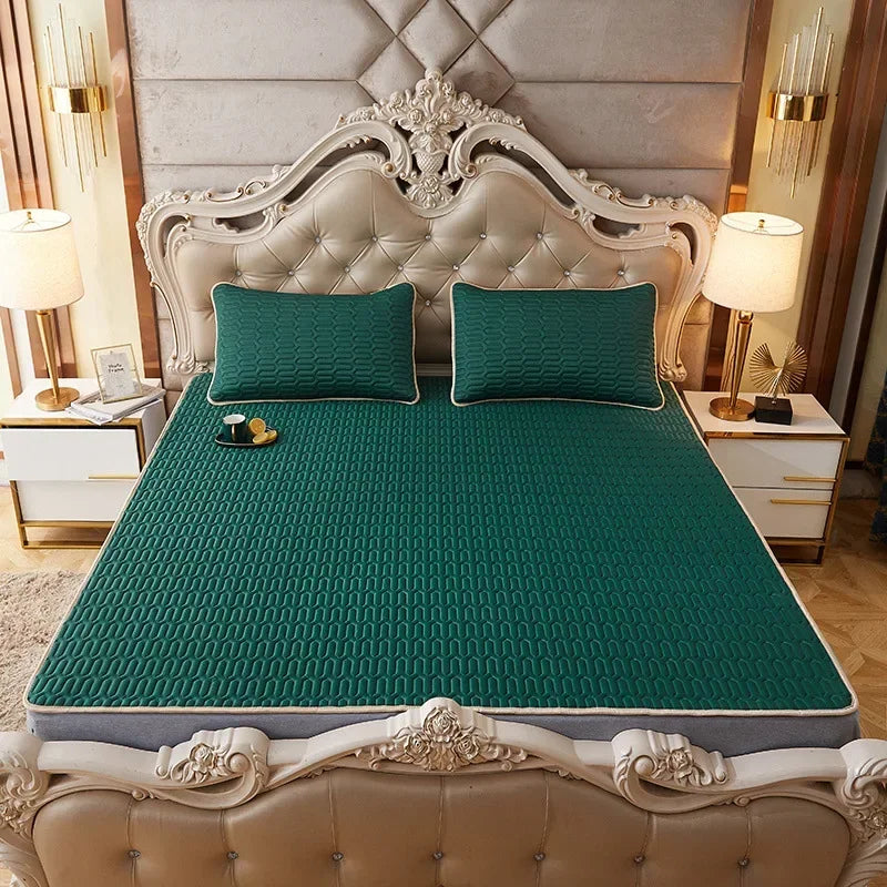DecorBites™ Cartoon Print Silky Mattress Set: 4-Layer Quilted Breathable Cushion