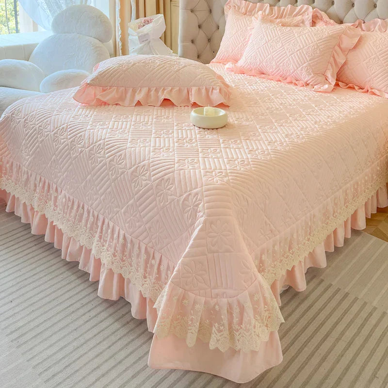 DecorBites™ Lace Ruffles Quilted Bedspread Set with Pillowcases