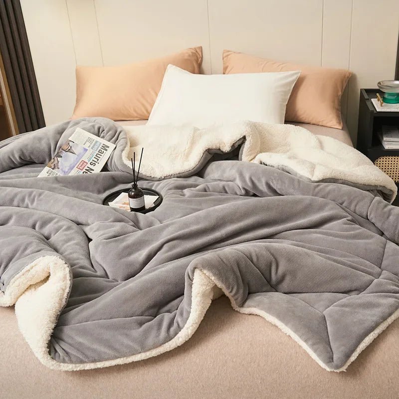 DecorBites™ Double Layer Queen Blanket Super Soft Plush Warm Comfort for Autumn/Winter