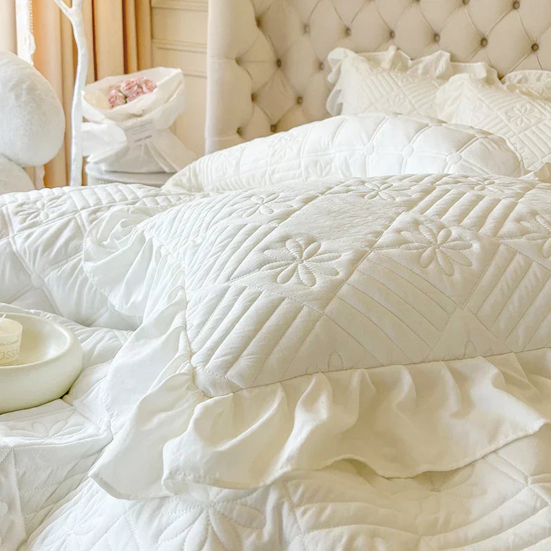 DecorBites™ Korean Princess Style Quilted Bedding Set with Lace Ruffles 200x230cm