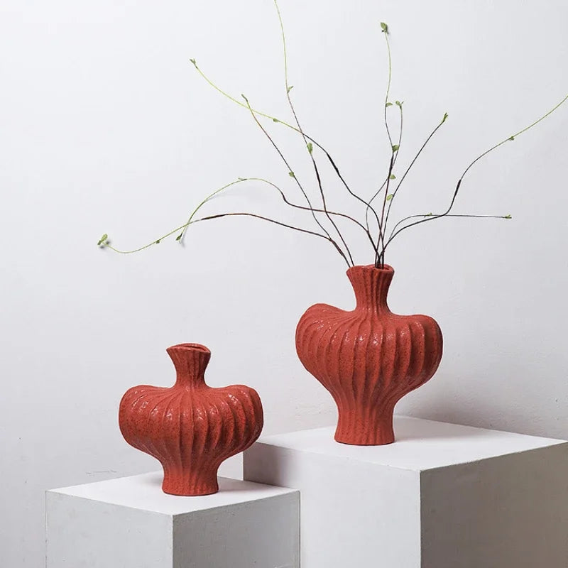 DecorBites™ Fringe Heterophore Vase - Handcrafted Porcelain Floral Arrangement Ornament