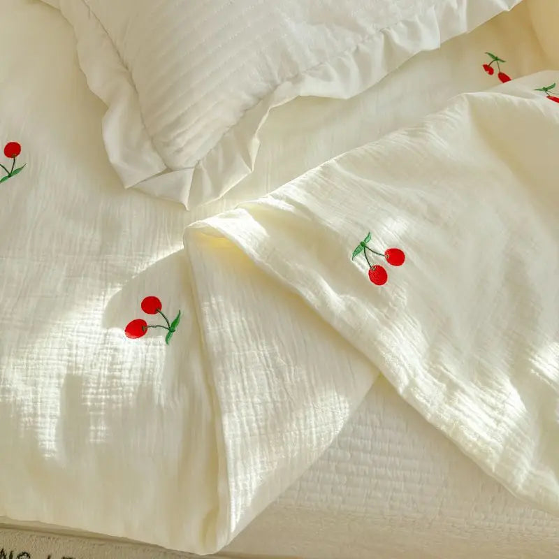 DecorBites™ Double Layer Yarn Summer Quilt: Super Soft Skin-friendly Comforter Blanket