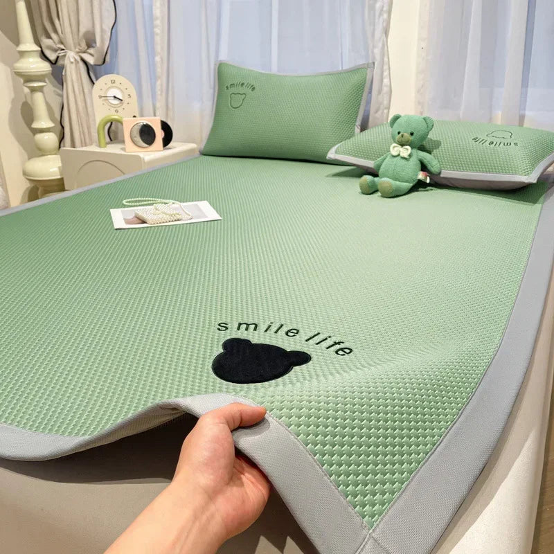 DecorBites™ Bear Jacquard Ice Bean Mat Set - Cooling Bed Sheet for Kids & Adults
