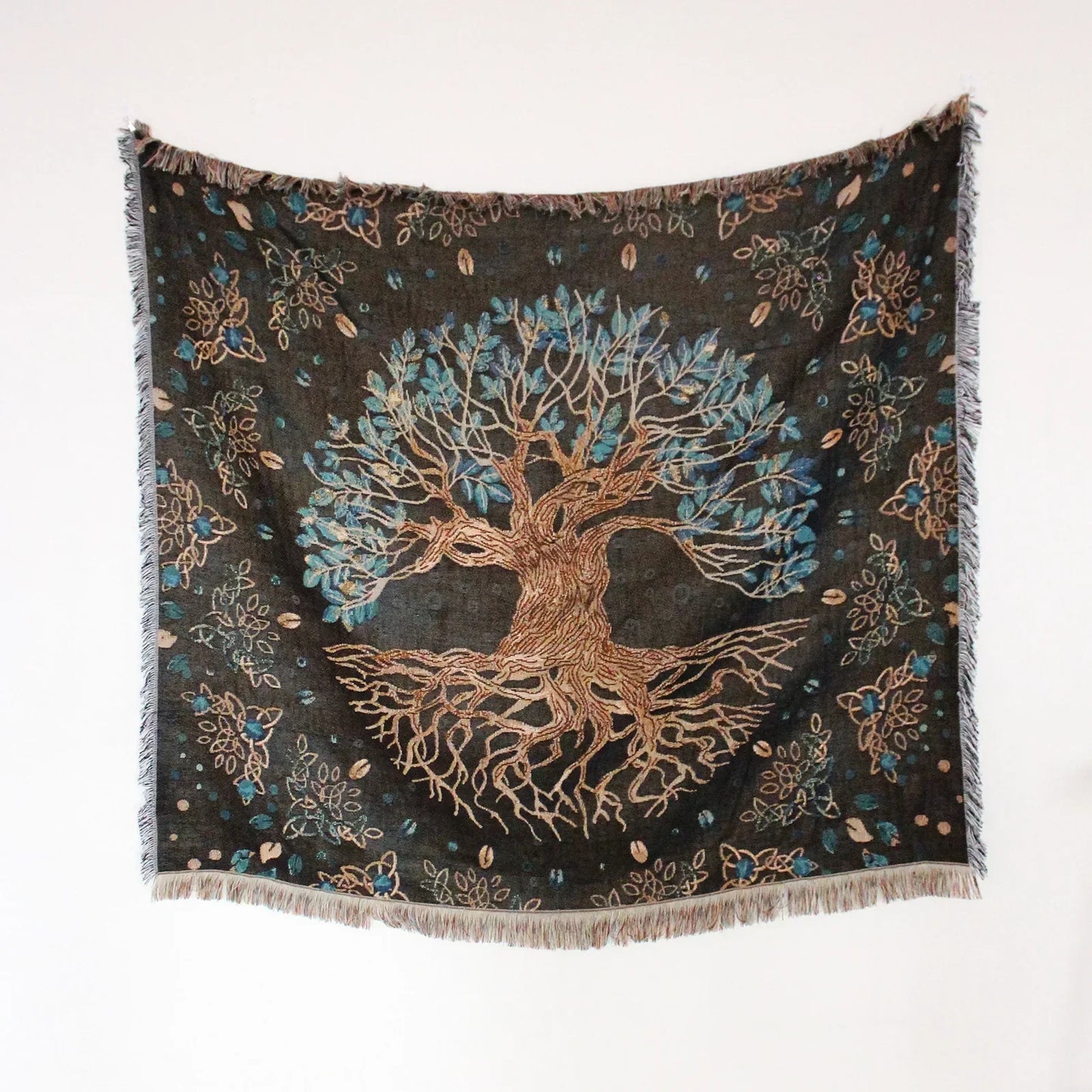 DecorBites™ Bohemian Outdoor Blanket - Luxury Tapestry Rug for Camping, Picnics, and Home Decor