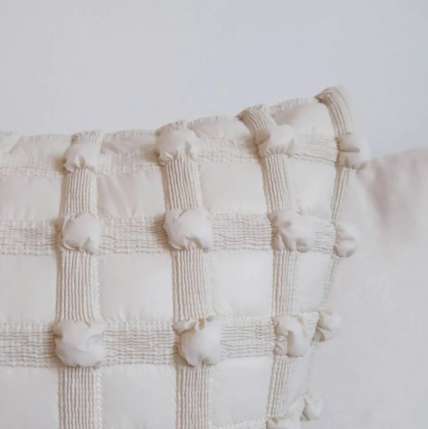 DecorBites™ Cream White Plaid 3D Bubble Cushion Cover - Light Luxury Decorative Sofa Pillow Cover