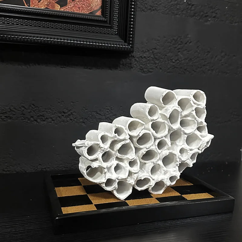 DecorBites™ Abstract Honeycomb Mesh Conduit Handicraft Figurines for Stylish Home Decor