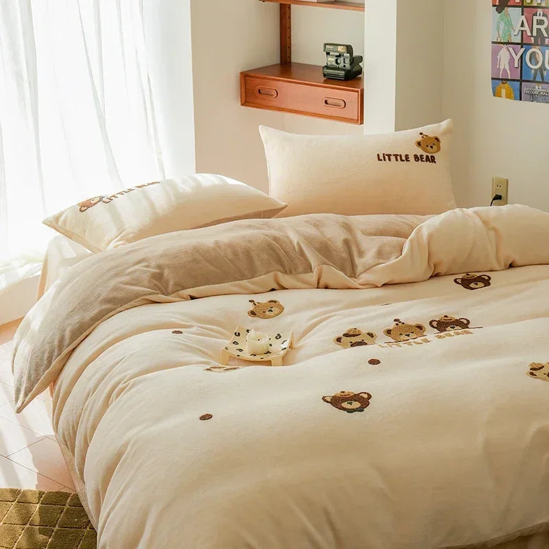 DecorBites™ Embroidered Fleece Winter Bedding Set: Duvet Cover, Sheet, Quilt, Pillowcases