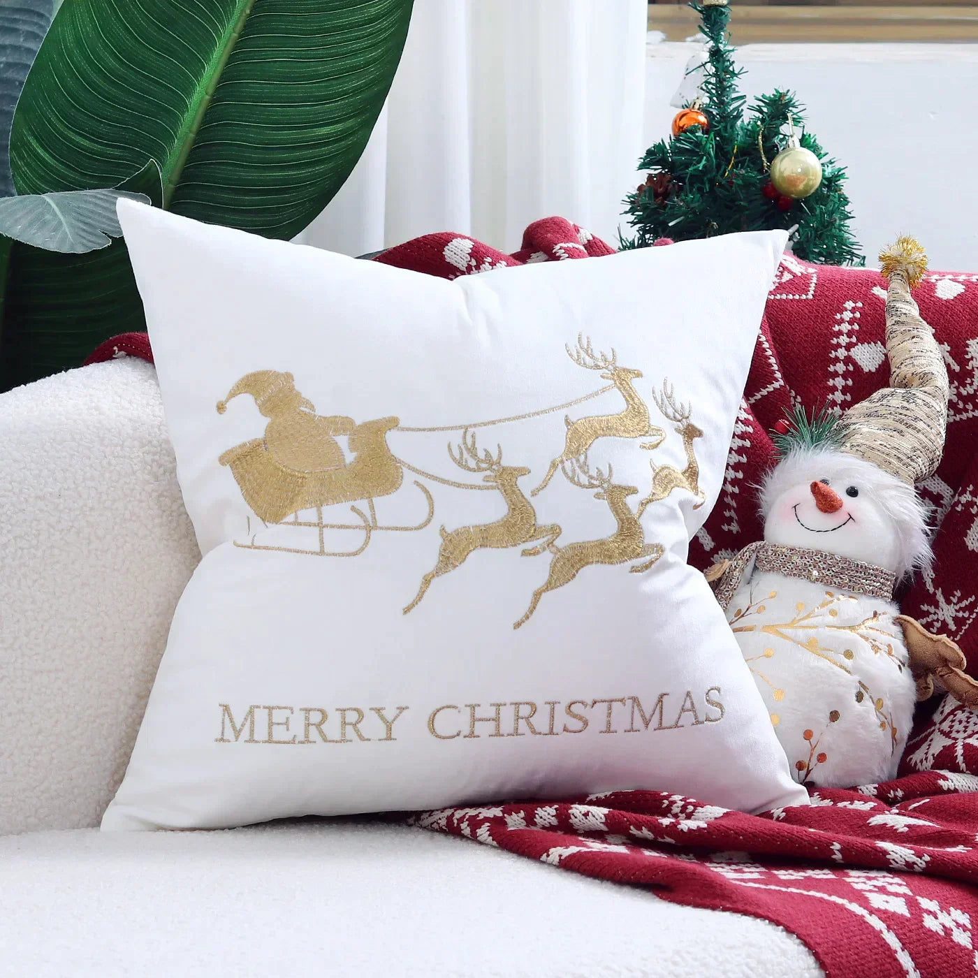DecorBites™ Christmas Tree Embroidered Cushion Cover - Festive Decor Pillow Cover