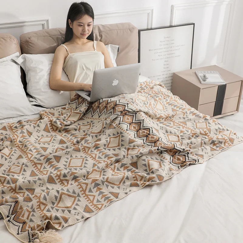 DecorBites™ Bohemian Knitted Oat White Tassel Blanket - Home Office Air Conditioning Nap Decor