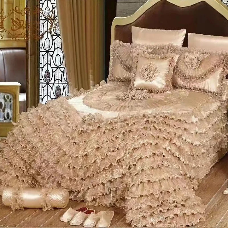 DecorBites™ Luxe Champagne Jacquard Lace Bedspread Set with Pillowcases